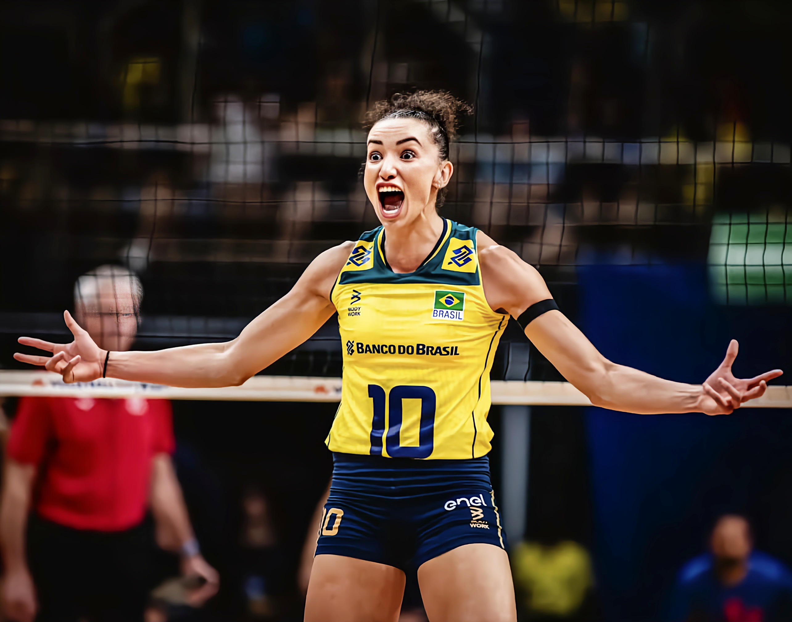 巴西选手在排球比赛中获得胜利