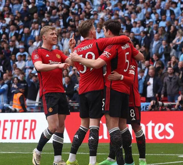 皇马主场大胜，贝尔传射梅开二度破旧纪录的简单介绍