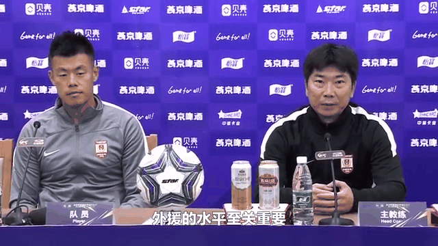 包含贝内文托战术调整备战新赛季首战的词条