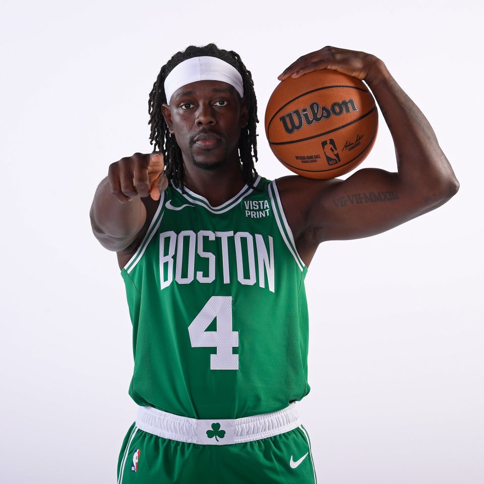  费德勒赛事官方发布赛事规则更新新规，雄鹿争议不断！